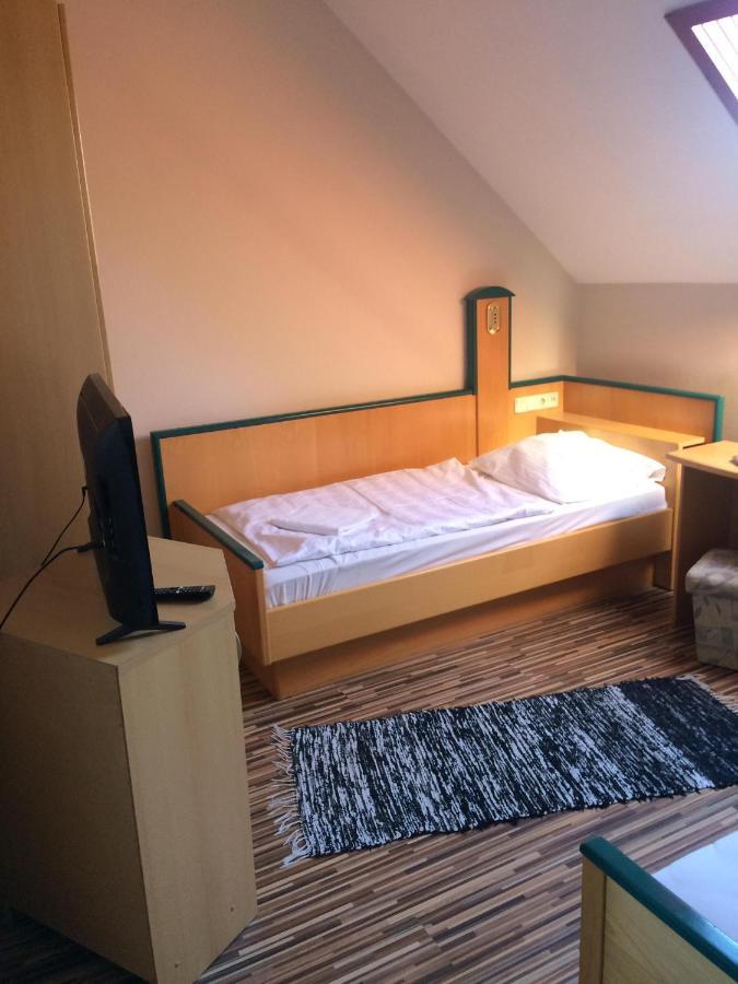 Bed and Breakfast Vénusz Panzió és Vendéglő Bagod Esterno foto